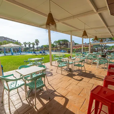 Ξενοδοχείο με διαμερίσματα Ar Bolero Park 3*