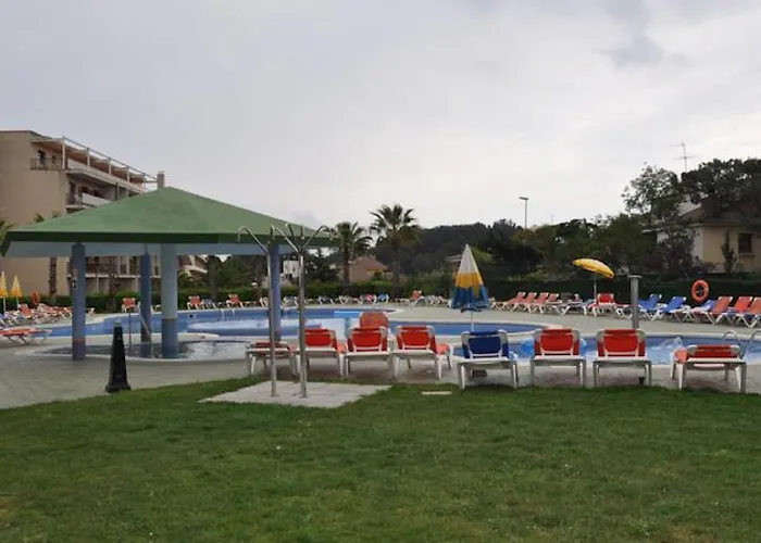 Ar Bolero Park 아파트호텔 료렛 드 마르