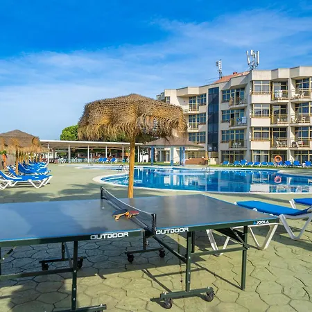 公寓式酒店 Ar Bolero Park 滨海略雷特