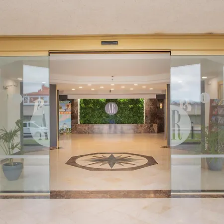Ar Bolero Park 公寓式酒店 滨海略雷特