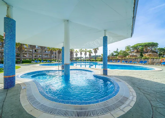 Ar Bolero Park Aparthotel 3*